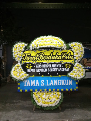 Papan Bunga Duka di Ciawitali